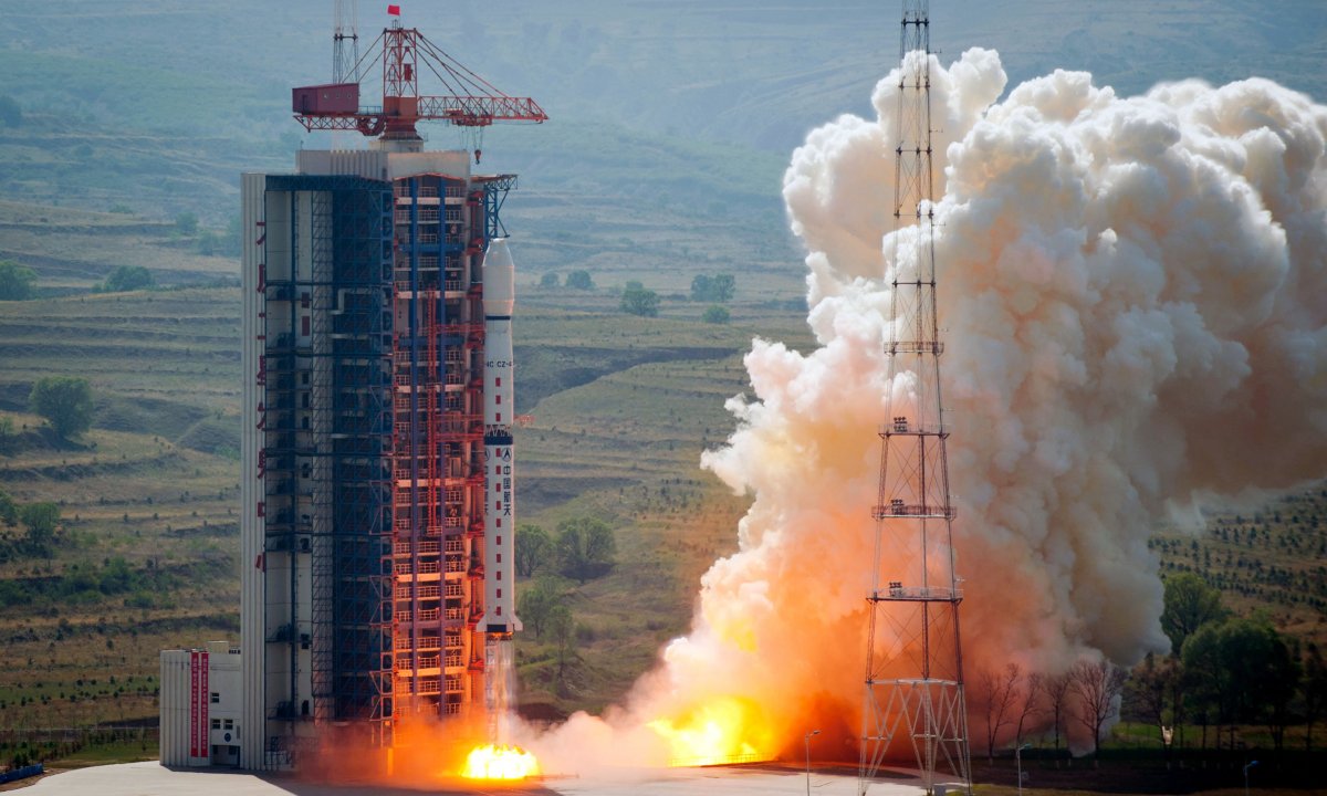 Çin, uzaktan algılama uydularını uzaya fırlattı #1