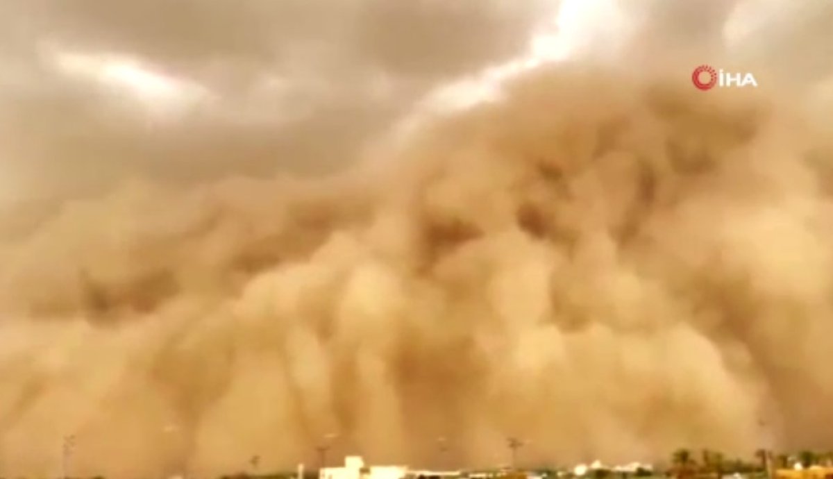 Suudi Arabistan da kum fırtınası #1